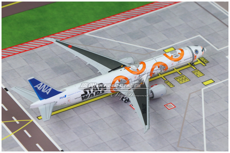 JCwings EW4773005\A 全日空航空 ANA 波音 B777  彩绘 1:400 - 图2