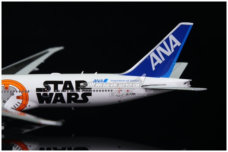 JCwings EW4773005\A 全日空航空 ANA 波音 B777  彩绘 1:400 - 图1