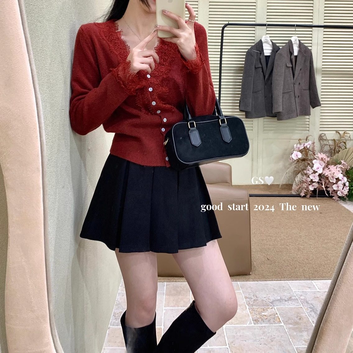 2025早春V领开衫针织女外套设计感小众蕾丝拼接毛衣内搭打底上衣,淘宝优惠券,粉丝福利购,淘宝优惠卷