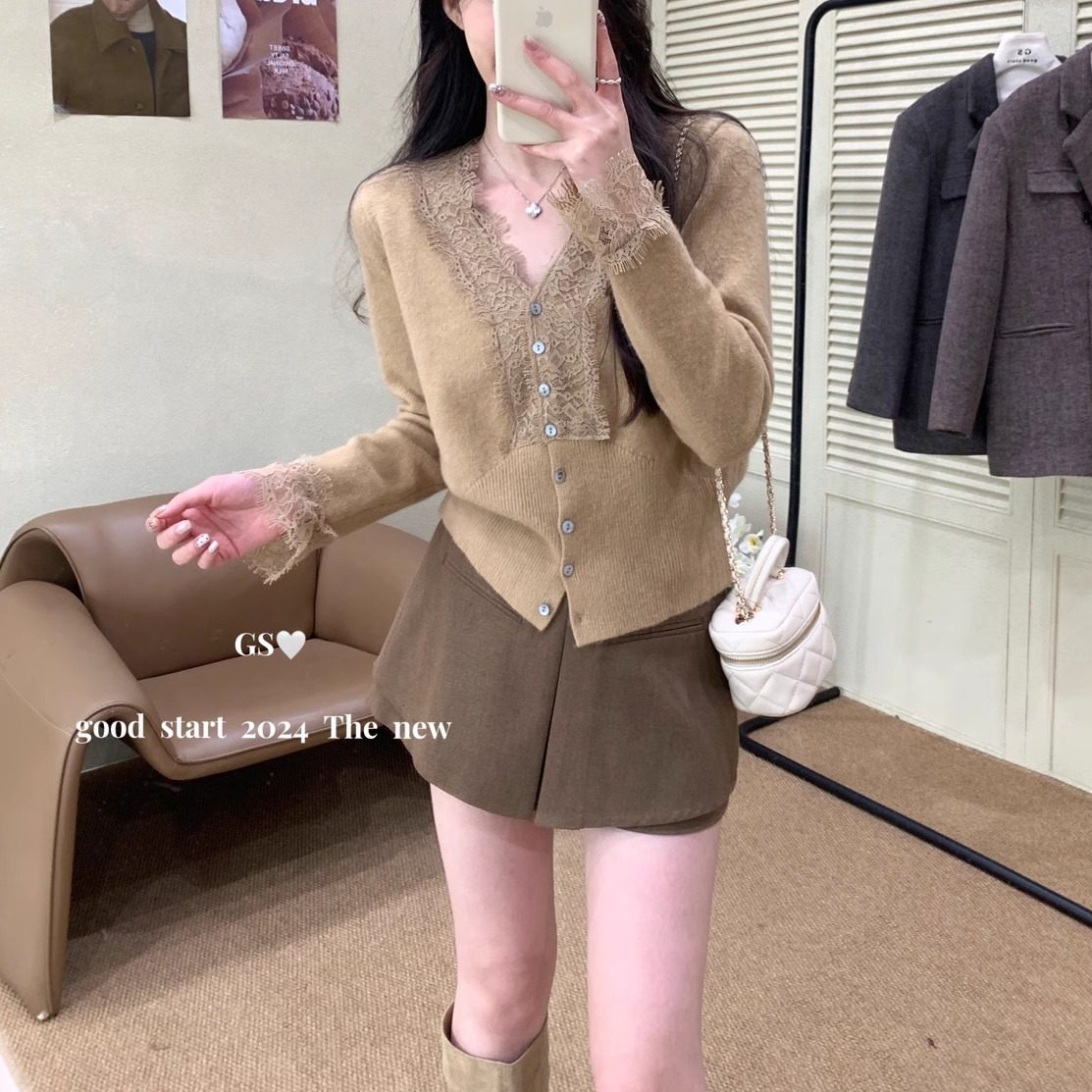 2025早春V领开衫针织女外套设计感小众蕾丝拼接毛衣内搭打底上衣,淘宝优惠券,粉丝福利购,淘宝优惠卷