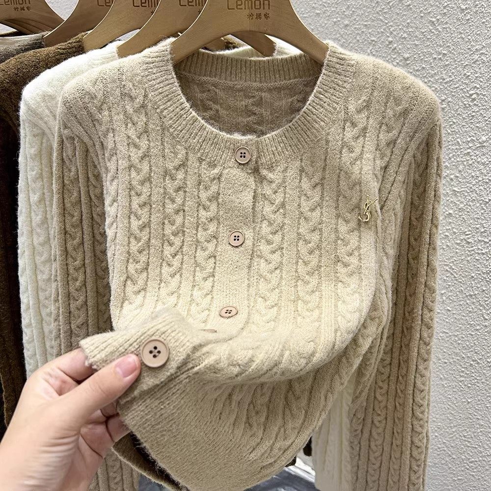 2023秋冬圆领法式毛衣女外套设计感小众长袖加厚麻花针织开衫上衣,淘宝优惠券,粉丝福利购,淘宝优惠卷