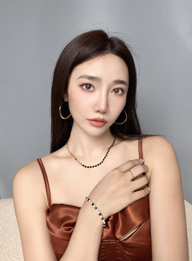 新款时尚百搭博主同款纯银镀金色天然黑玛瑙白贝母虎眼石串珠手链