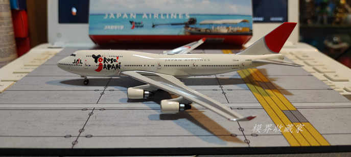 JL日本航空ジャンボ飛行機の模型