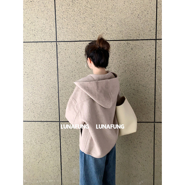 LUNAFUNG冯下文·燕麦色短款拉链羊毛双面呢外套女宽松连帽款大衣