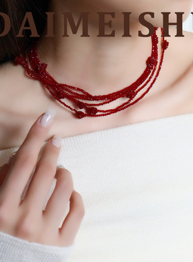 新年复古时尚精致红色琉璃缠绕玫瑰毛衣链轻奢高级感叠戴长项链女