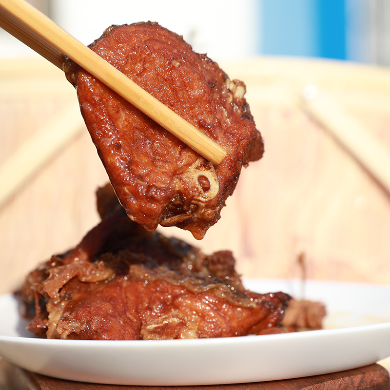 太湖熏鱼酥鱼零食即食特产苏式爆鱼肉酥香卤味鱼干熟食下酒菜200g - 图0