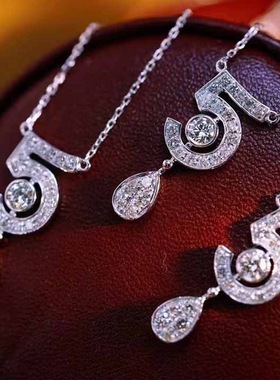 热销时尚小香风满钻吊坠数字5号项链女气质高级感5字满钻耳钉