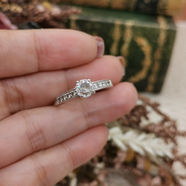 Vintage Middle Ages European Return 925 Silver Zircon Ring No. 22