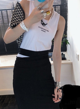 小众秋冬字母珍珠黑绳情侣手链