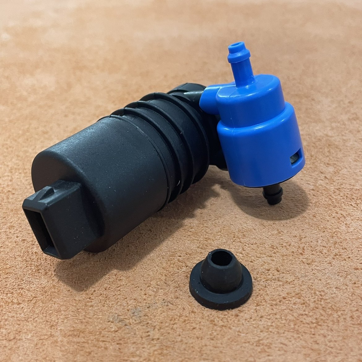 适用于名爵3MG3前挡风玻璃雨刮喷水壶电机马达雨刷喷水洗涤泵电机,淘宝优惠券,粉丝福利购,淘宝优惠卷