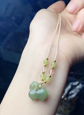 (AAA)和田玉小马项链吊坠简约百搭时尚精致男女同款项链吊坠