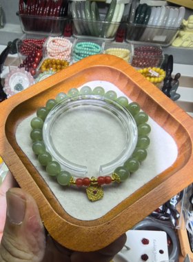 （金标023)晴水手串搭配南红配饰卡8原65元