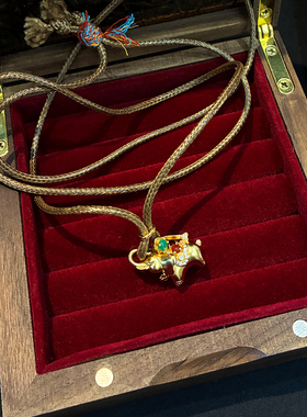 吉祥纳福彩宝小金象棕绳毛衣链