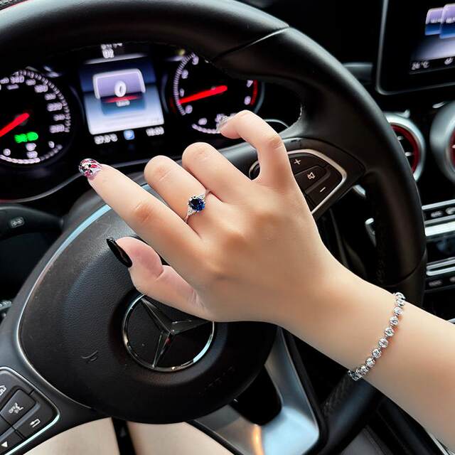 Small boutique vintage royal blue sapphire ring