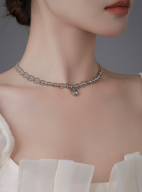 轻奢高级感时尚设计精致项链