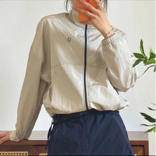 美炸了设计师线高端女夏短款立体裁剪运动宽松廓形翻领防晒皮肤衣 - 图3