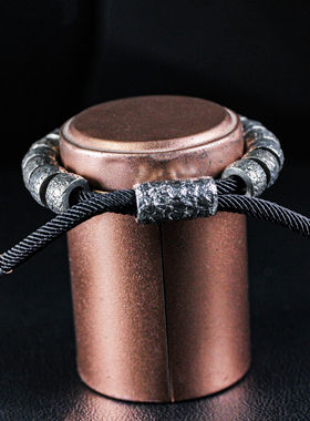 高级轻奢小众男手链手串平安扣手环吉祥欧美朋克重金属男友礼物