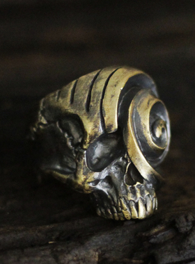 暗黑纹理骷髅摆件黄铜情侣对戒