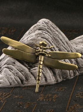 新中式黄铜做旧蜻蜓摆件创意家居茶宠办公桌装饰仿古玩摆地摊货源