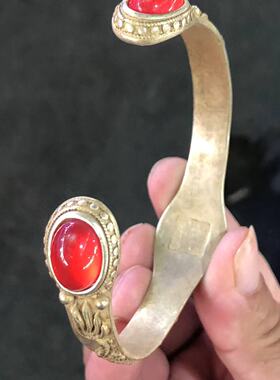 古玩收藏回流老包浆白铜镀银镶嵌绿色蛋面珠子手镯双龙戏珠手镯