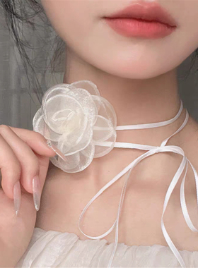 超仙米白玫瑰花朵珍珠颈带choker
