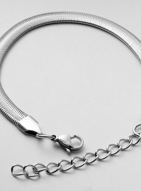 钛钢流行饰品女生服饰配件手部饰品手链长度可调节圆形蛇骨手链