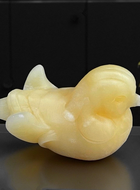 天然玉石鸳鸯戏水一对摆件桔子玉