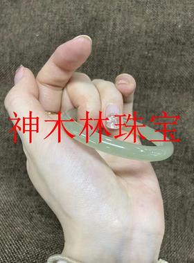 新疆和田玉手镯女款青白玉晴水绿美人细圆条高端叮当镯子显年轻款