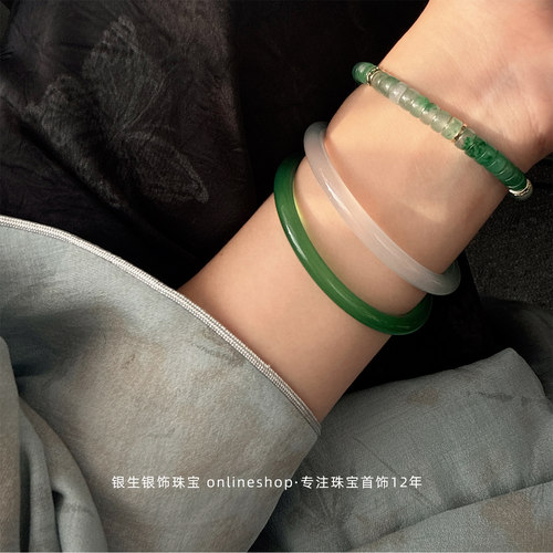 新款天然非洲翠手串女款渐变色算盘珠玉石手链轻奢小众精致叠戴 - 图3