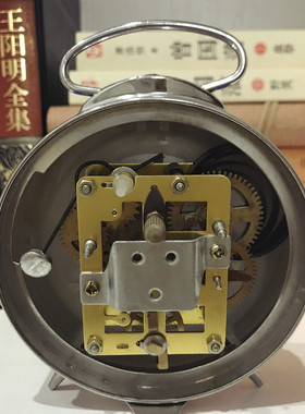 金属机芯发条手动机械双铃学生老人钟滴答老式复古影视怀旧闹钟