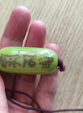 中东蜜蜡绿雪山镶银项链吊坠挂件男女款饰品民族风勒子