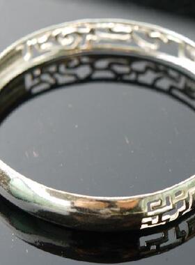 香港新款纯银纯手工刻花开窗牛角手镯女SU素银专柜正品购特价