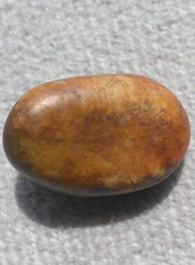 黄沁皮吊坠挂件新疆和田玉籽料