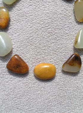 新疆和田玉独籽籽料原石手链