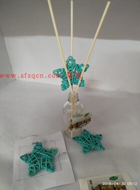 星星印尼藤条无烟香薰精油摆件