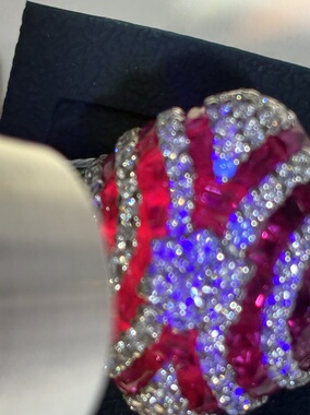 不到2万亏本卖2.8克拉钻10克多重工18K白金缅甸红宝石钻石戒指GIA