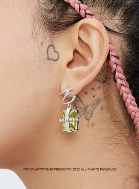 高级感耳钉前置表达厚镀白金小众