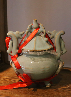 根时期八卦鼎摆件汝瓷三足