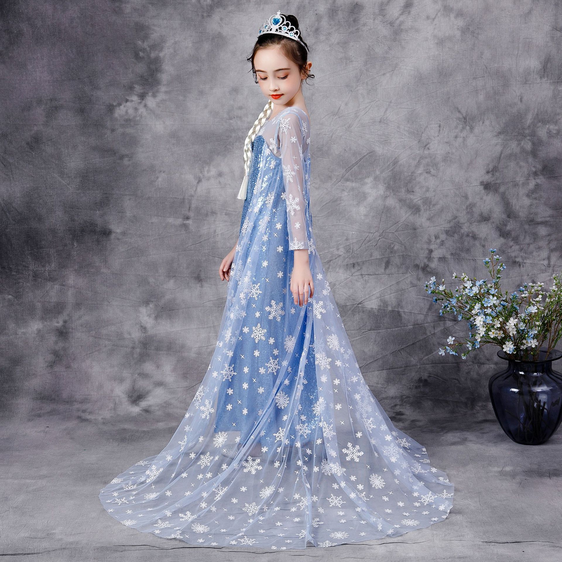 中小女童冰雪奇缘2艾莎亮片公主裙披风拖地长款连衣裙cos表演服装 - 图2