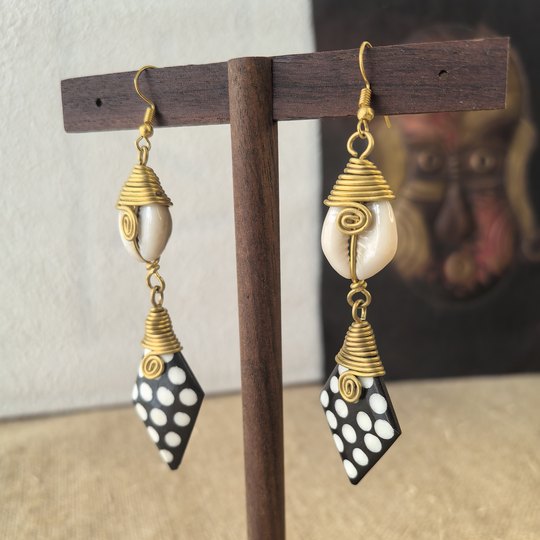 Exotic handmade fashionable natural cow bone earrings for women
