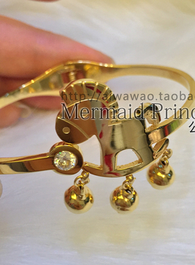 钛钢电镀金秀气款小马不褪色手镯