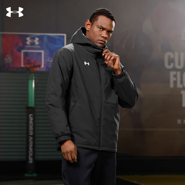 Under Armour ເຄື່ອງນຸ່ງຝ້າຍກິລາຍາວກາງຂອງຜູ້ຊາຍ