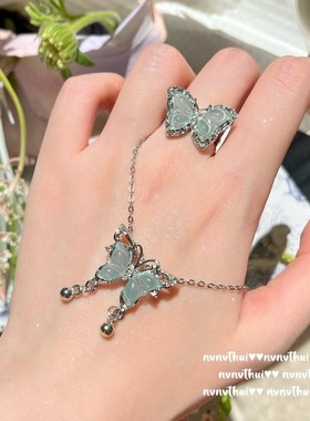 新中式 冰种蓝水翡翠蝴蝶戒指 冰透水灵 晴水蓝蝴蝶项链 套装