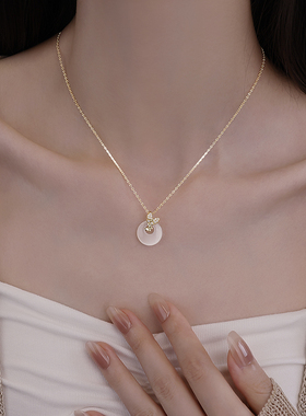 999足银蝴蝶平安扣项链