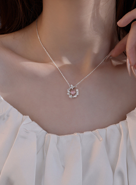 925纯银蝴蝶花环跳动的心项链