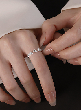 999足银四叶草食指戒女款