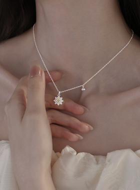 999足银莲花项链女小众设计