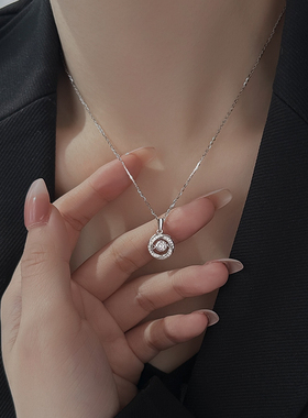 银奥女跳动的心锁骨链