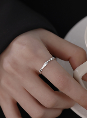 999足银交织轻奢情侣对戒