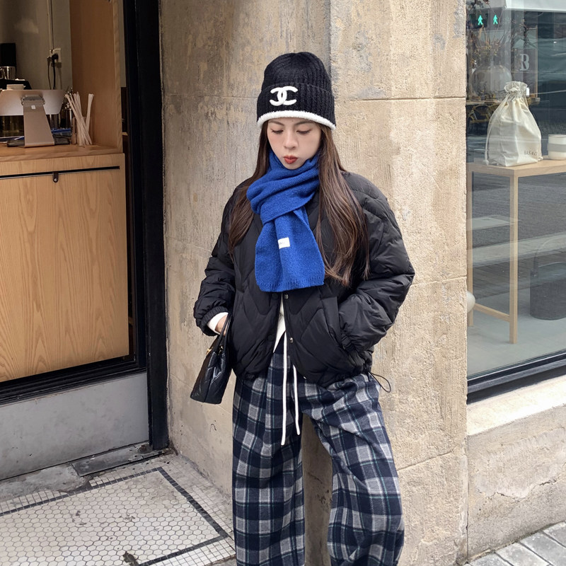 大眼LARGE EYE轻薄菱格羽绒服短款女冬季保暖小个子圆领90白鸭绒